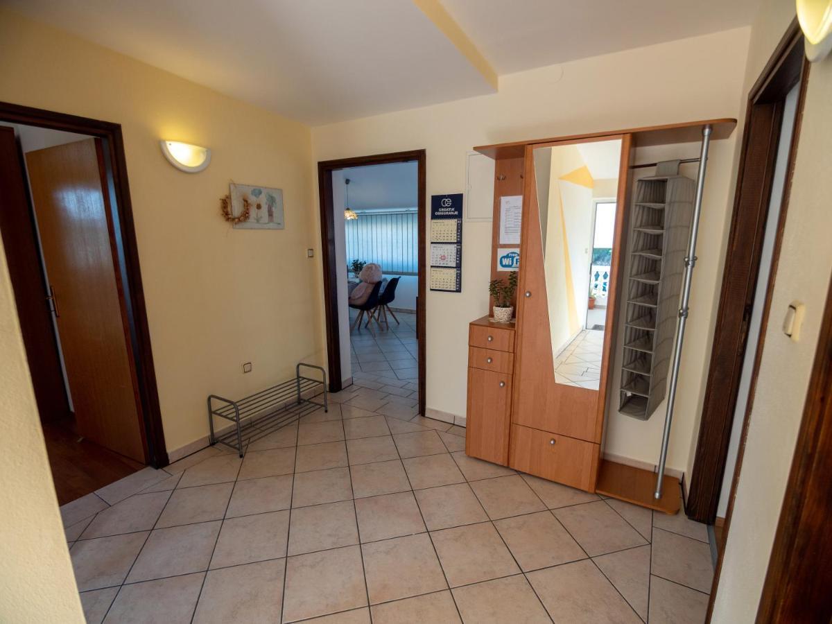 Apartments Rezek Supetarska Draga Extérieur photo