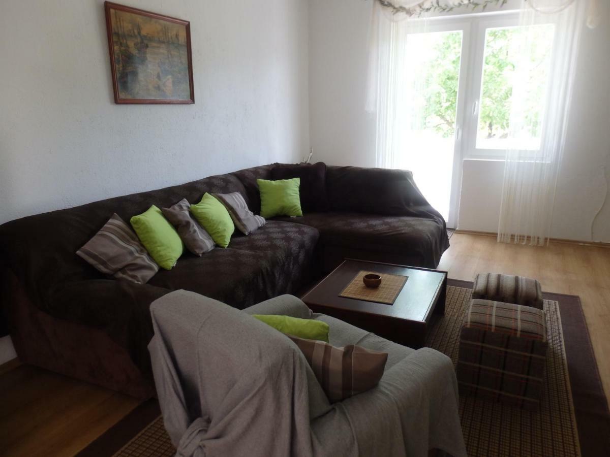 Apartments Rezek Supetarska Draga Extérieur photo